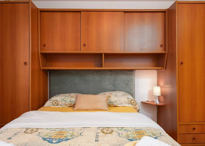 Vakantiehuis Awesome In With Wifi Pula